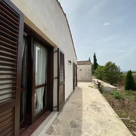 Holiday home Orecchie Di Lepre *